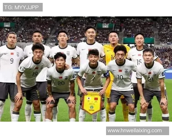 深圳足球队在邀请赛中以95分稳居积分榜首位展现强劲实力